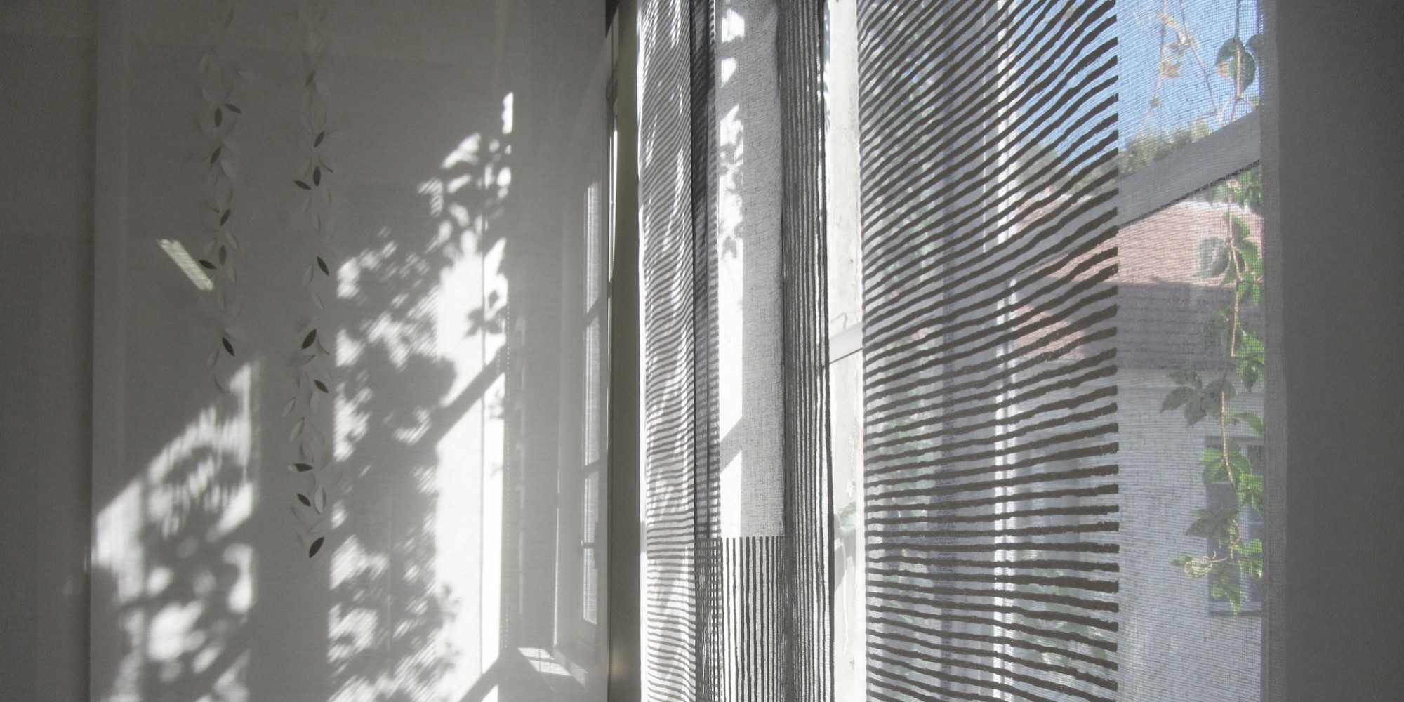  "Siesta" & "Falling leaves" as window treatment & patitioning