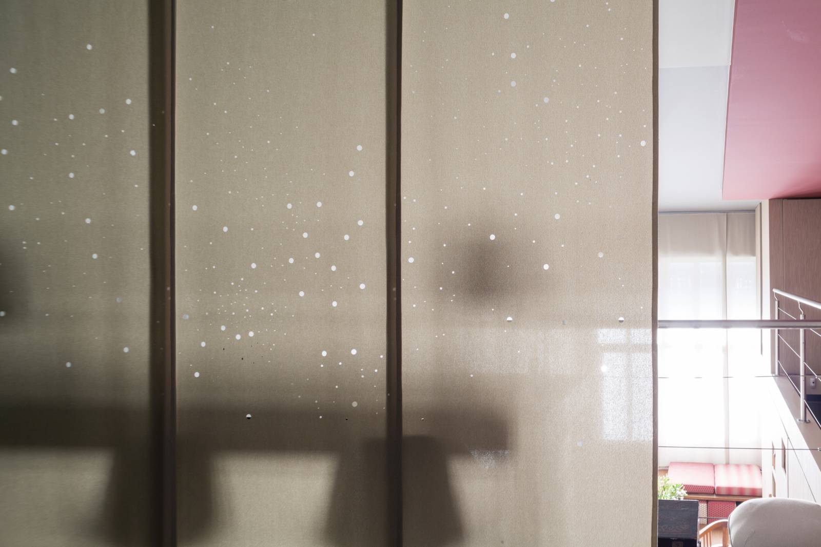 "Milky way" translucent sliding panel - 10