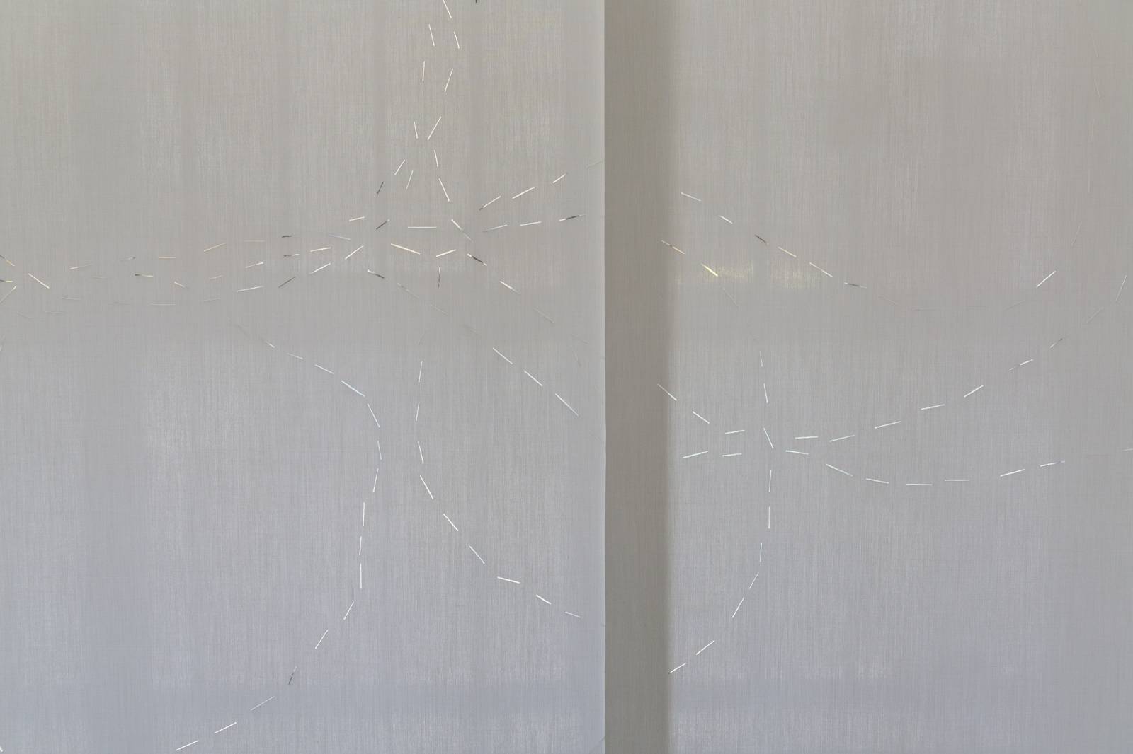 "Endless path" translucent sliding panel - 5