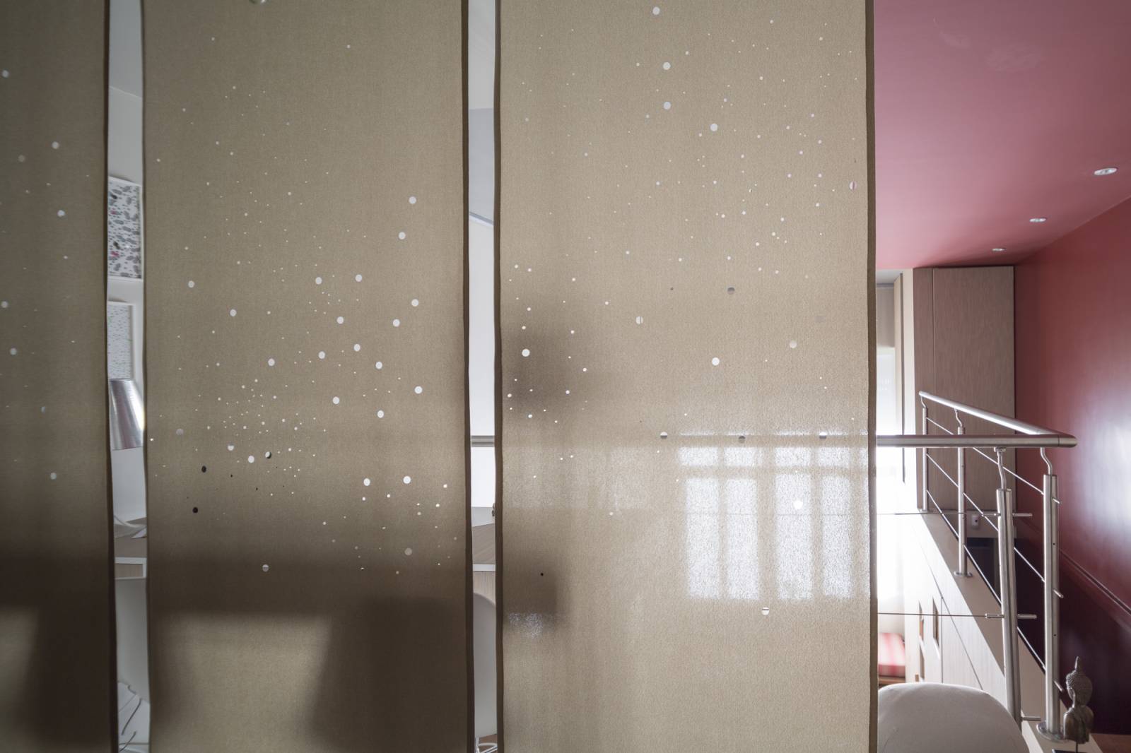 "Milky way" translucent sliding panel - 9