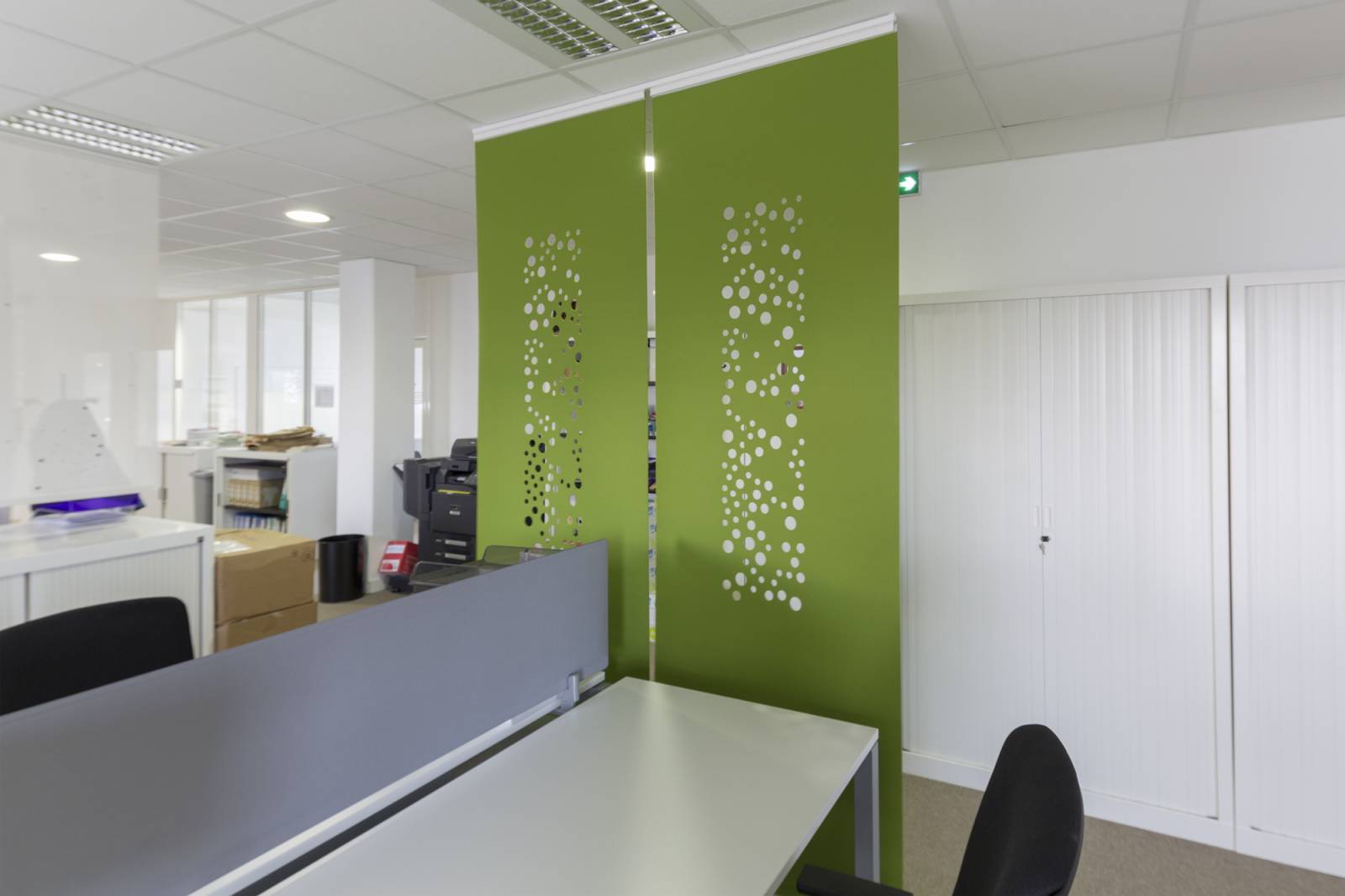 "Bubbles" acoustic sliding panel - example 1