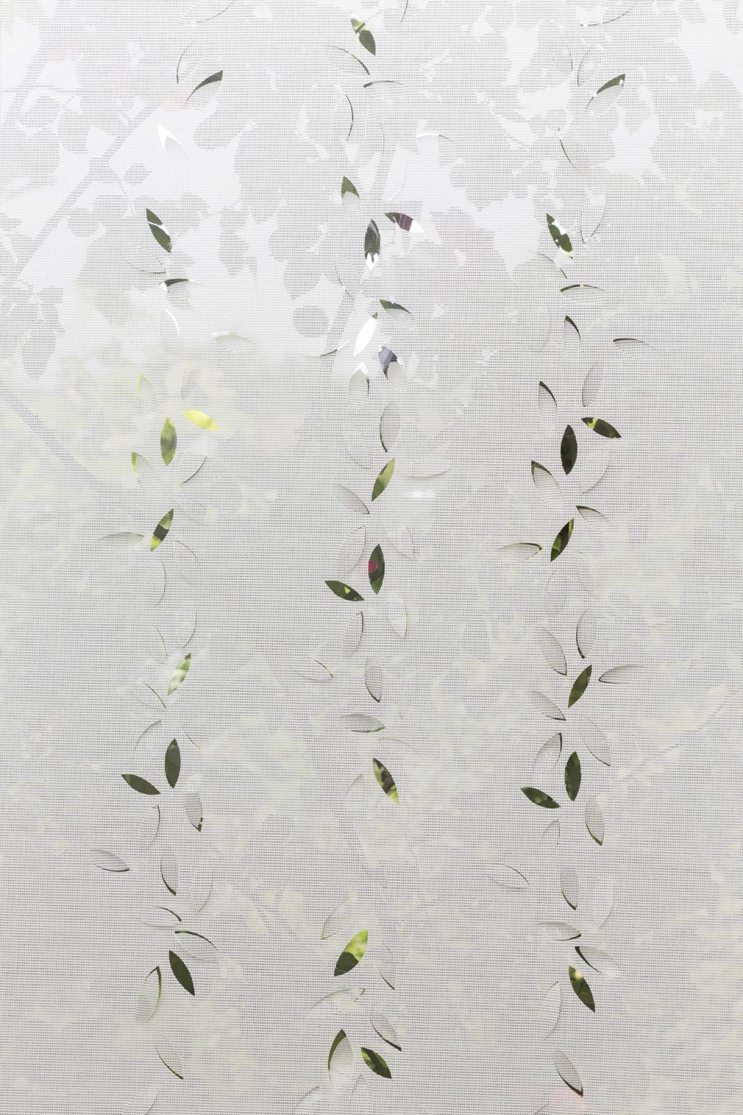 "Falling leaves" sun screen sliding panel - example 14