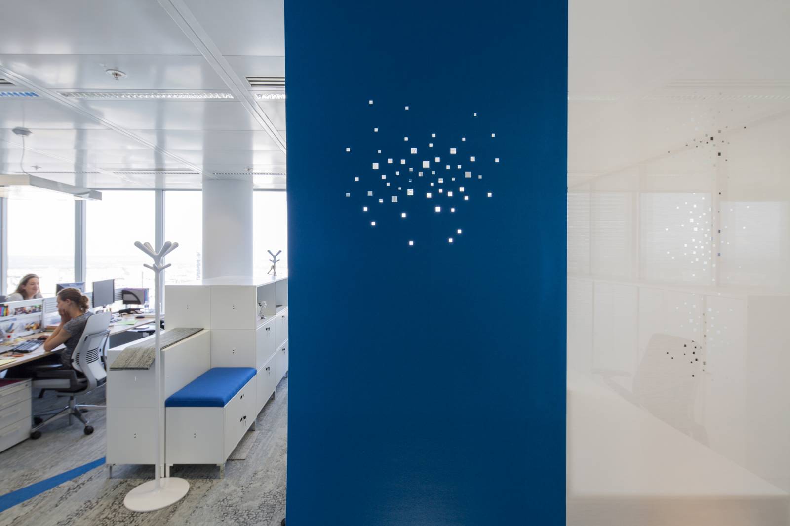 "City lights" acoustic sliding panel - example 5