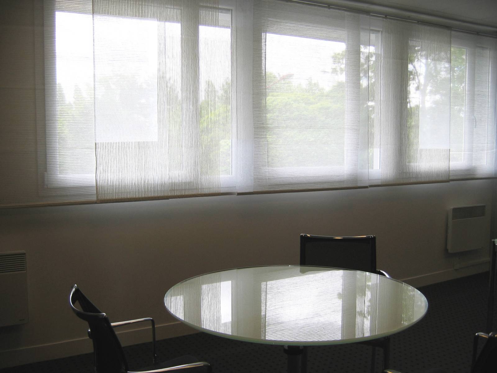 "Siesta V" transparent sliding panel - example 6