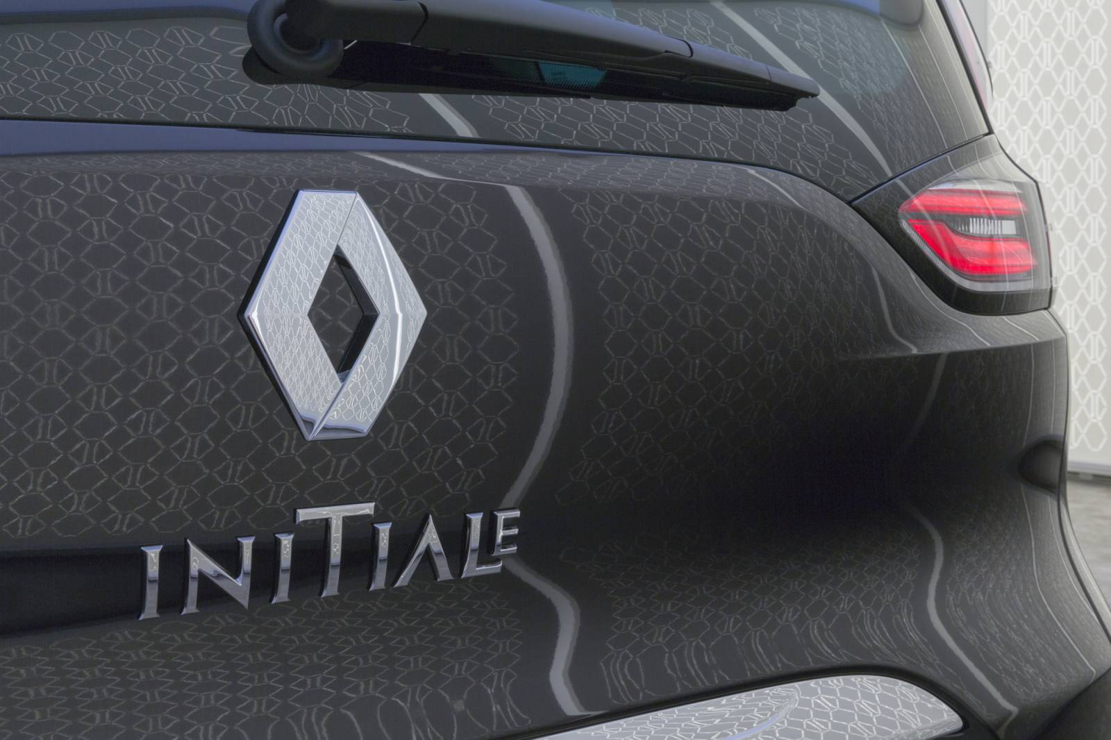 Initiale Paris . Renault 2014 - II-7