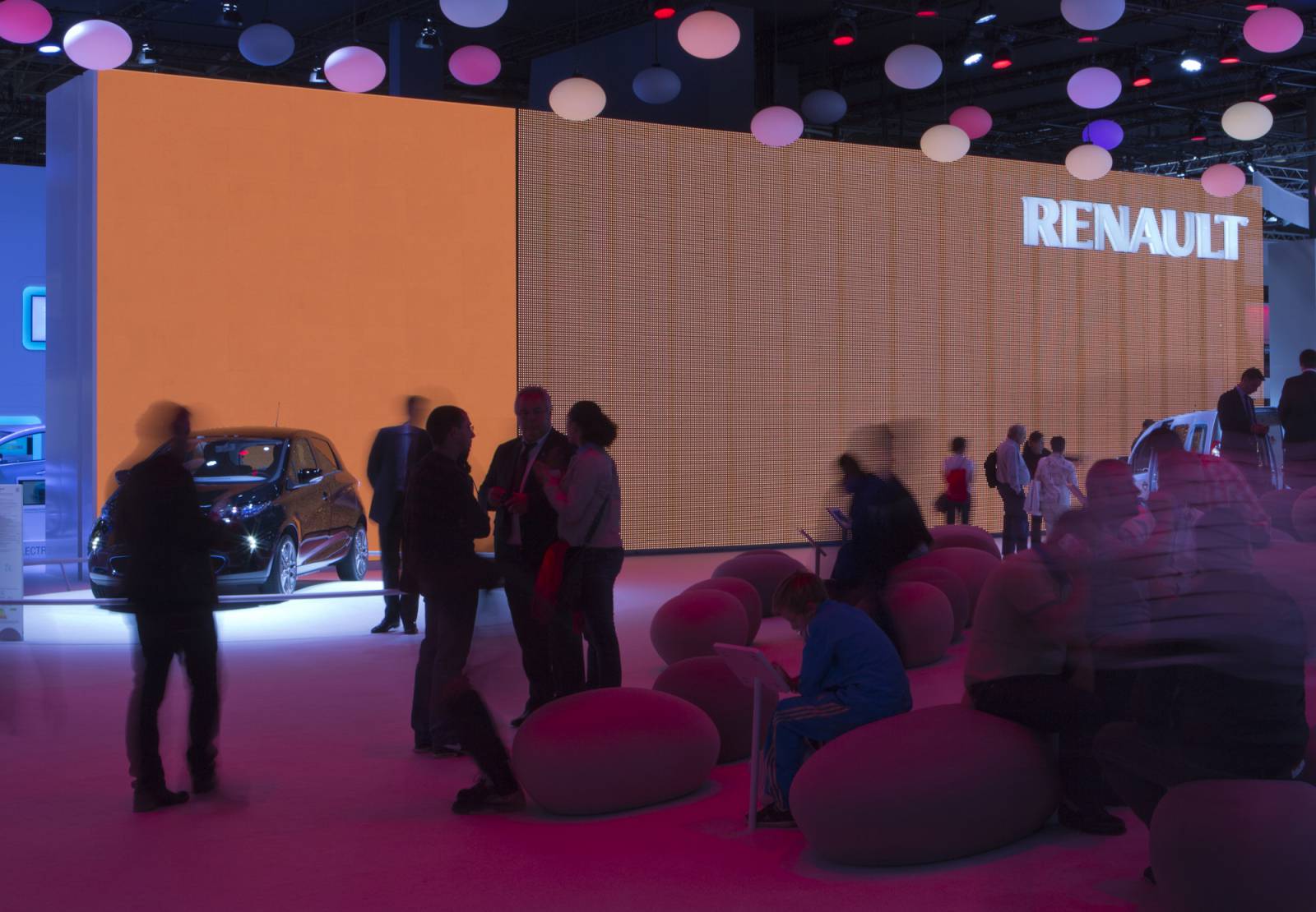 Paris Automobile Convention 2012 . Renault booth-1