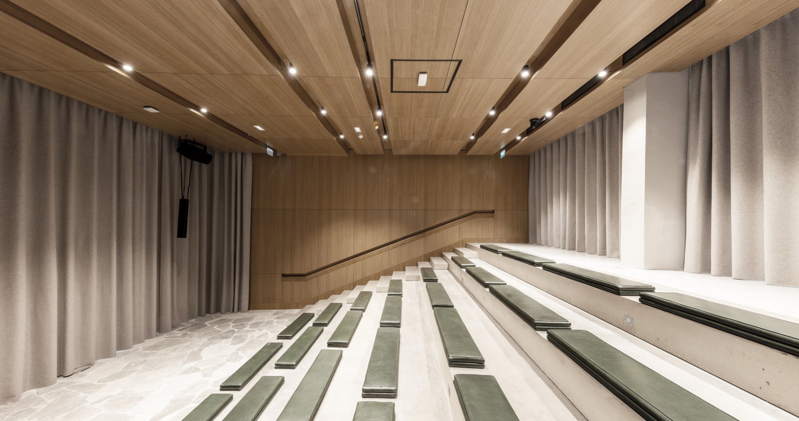 Auditorium-entreprise-1