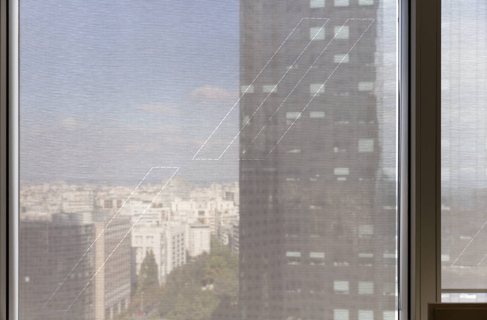 protection-solaire-tour-axa-3