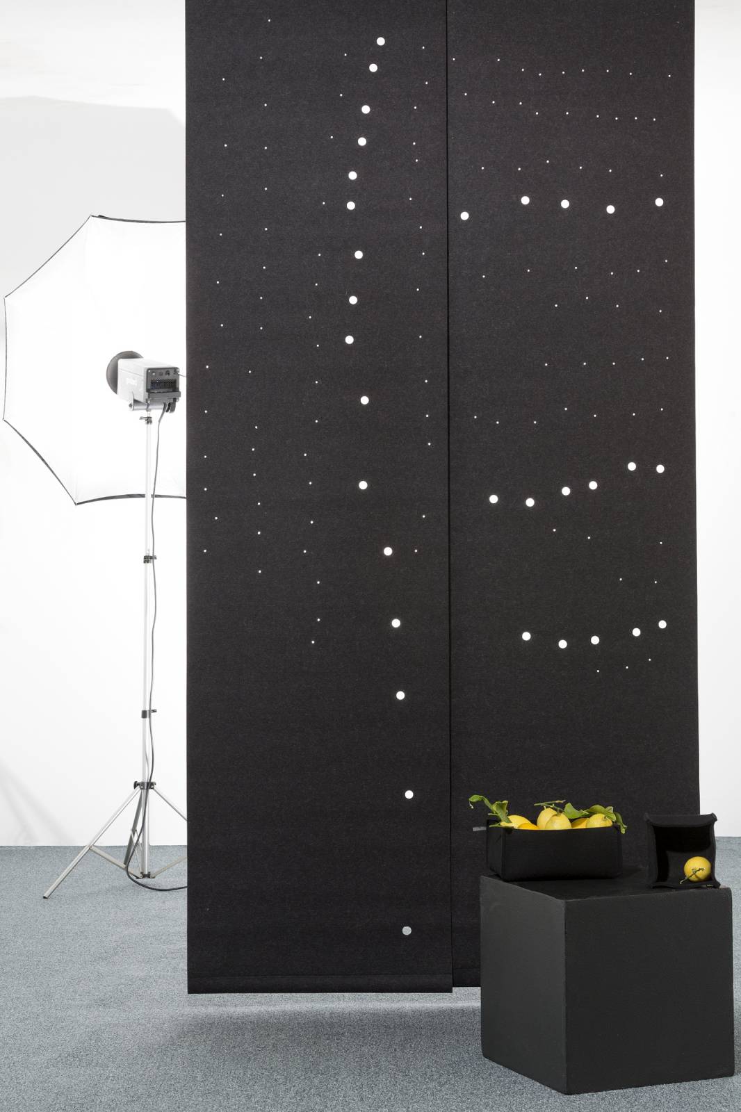 "Namad" sliding panels - Acoustic Felt - Fireflies