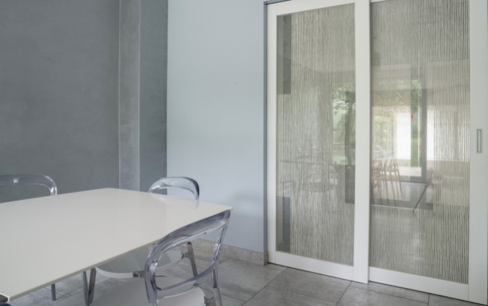 Parois en verre transparentes : "sieste vertical" blanc