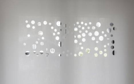 "Bubbles" translucent sliding panel - 8