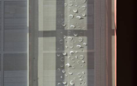 "Air" translucent sliding panel - example 8