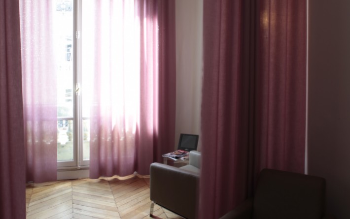 Wave curtains: Logiderme