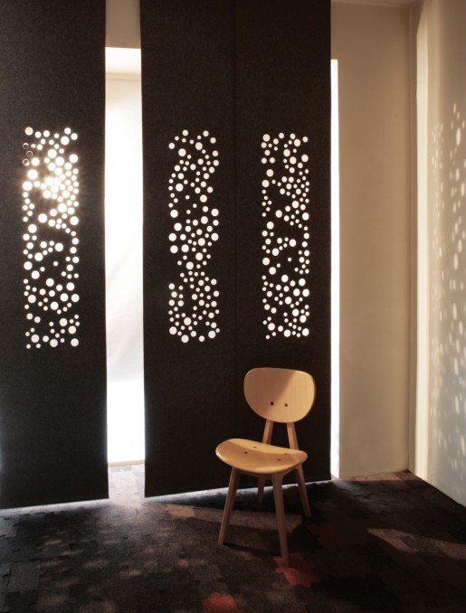 "Bubbles" blackout sliding panels