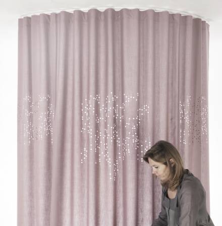 Wave curtains